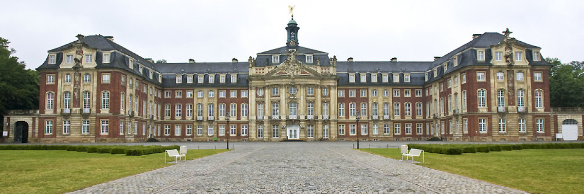 Schloss_Muenster959x329_1.jpg